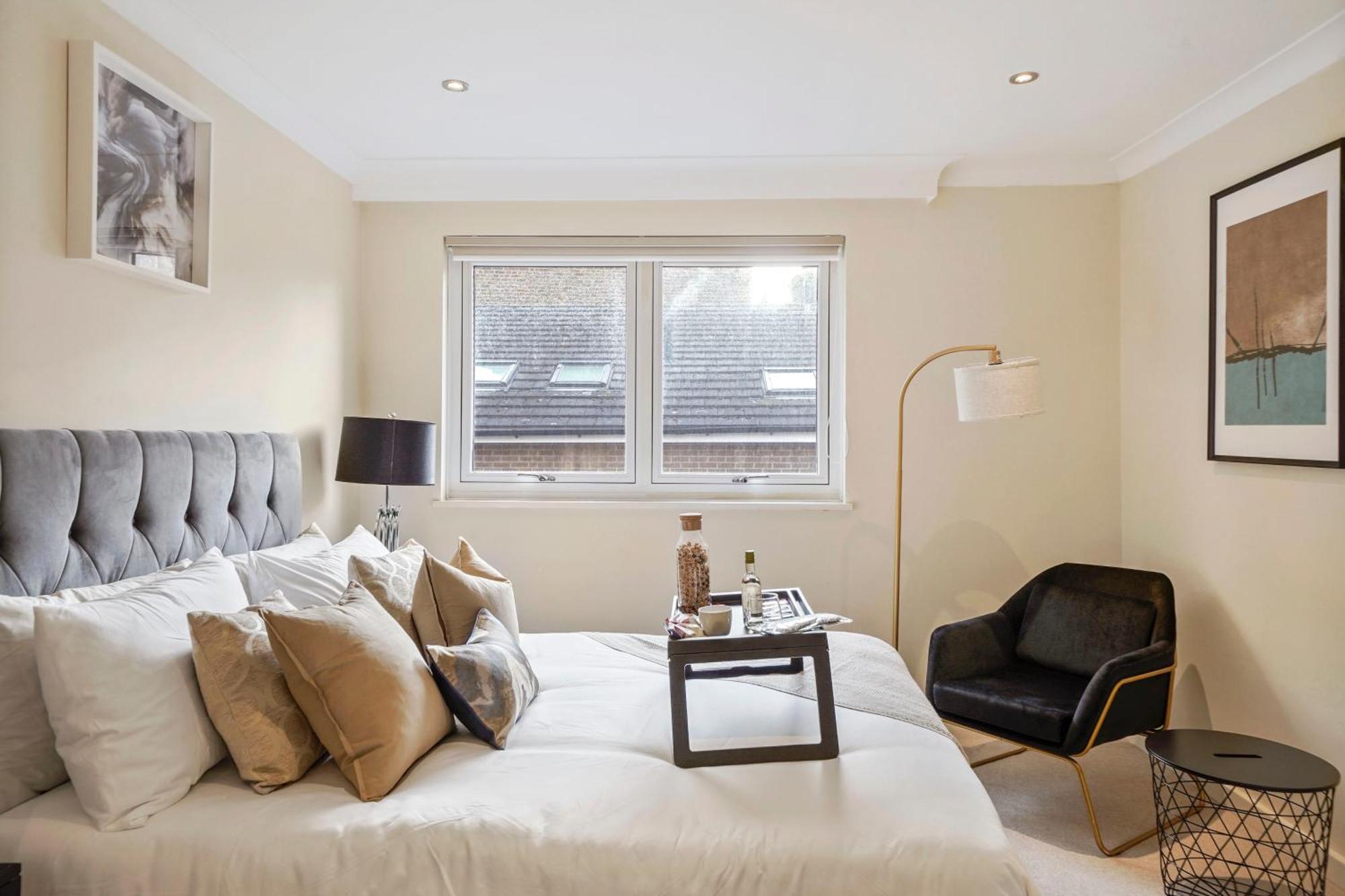 Mews House London With Private Patio & Parking Villa Exterior foto